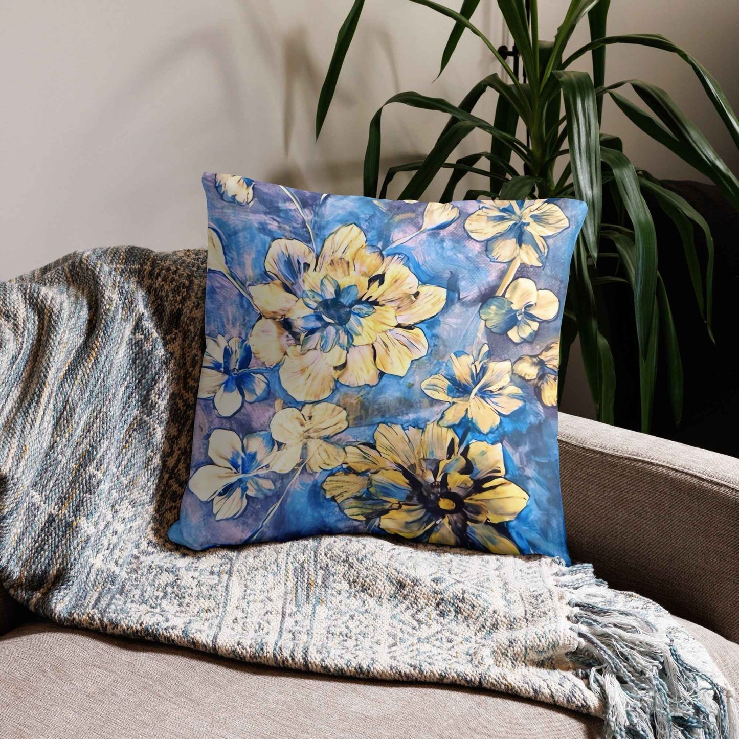 Iris Lake – Floral Art Pillow