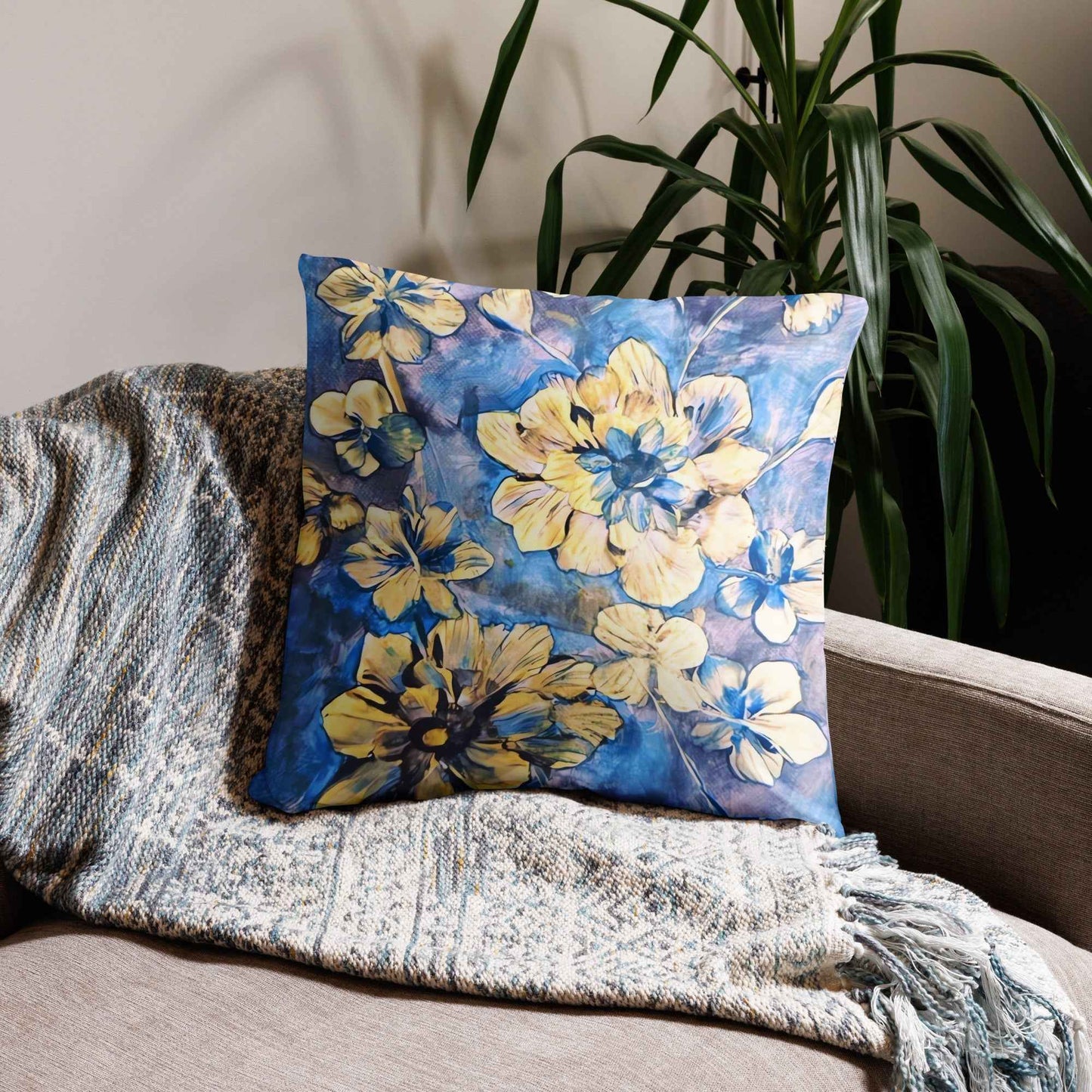 Iris Lake – Floral Art Pillow